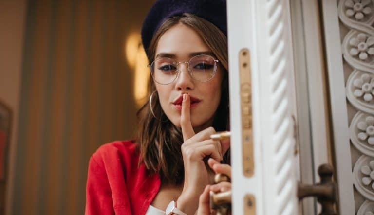 signs the girl you like is using you