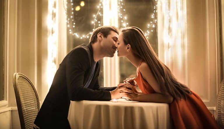 romantic dinner date ideas