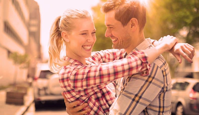 how to get a girl to fall for you