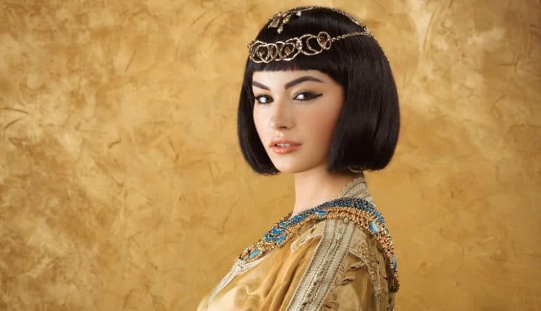 11 Most Famous Couples in History & How They Changed the World