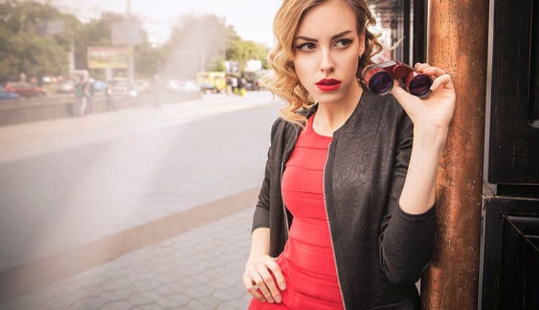 What to Look For in a Guy: 40 Things that Make a Man Worth Dating