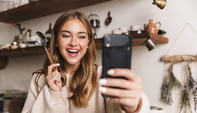 Why Can't I Get a Girlfriend