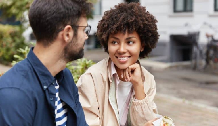 how to tell if your girlfriend loves you