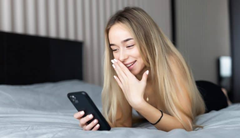 how to get a guy to text you first