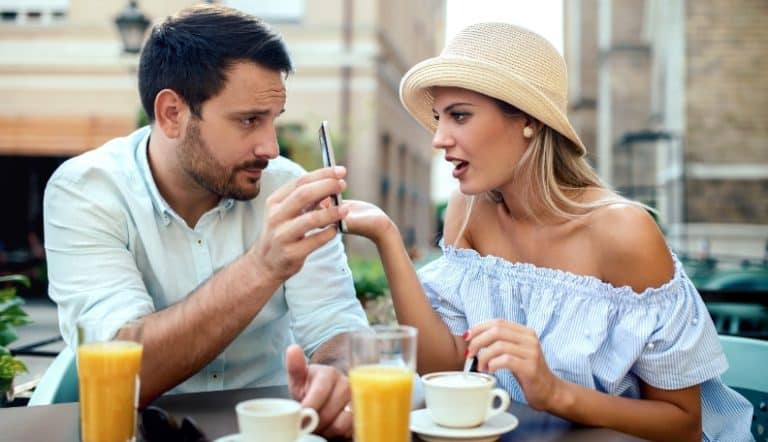 how to help someone with trust issues