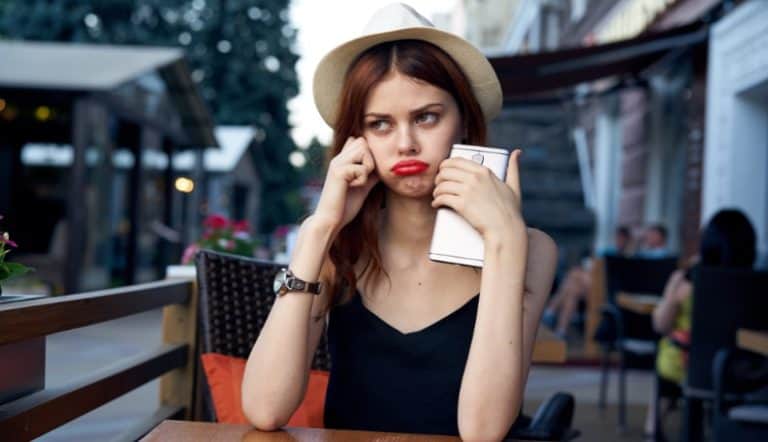 ignoring texts on purpose