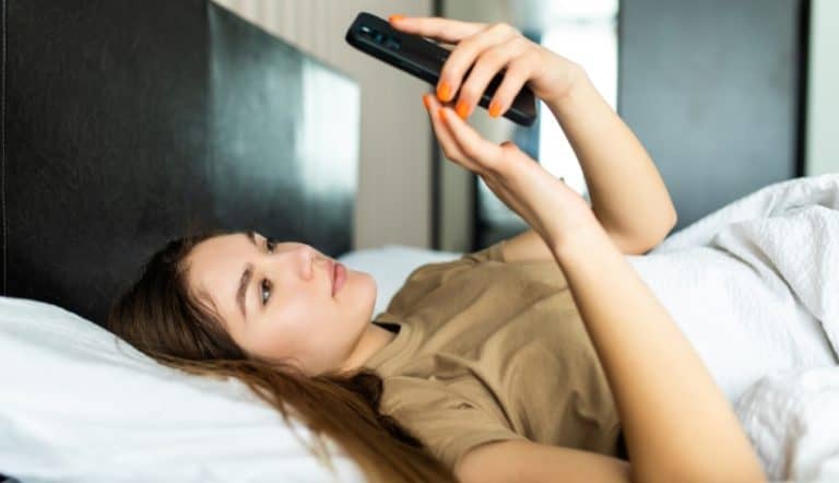 interesting topics to talk about with a girl over text