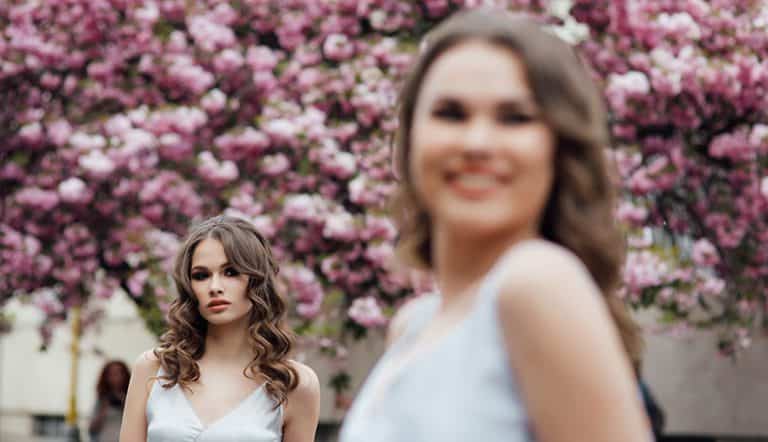 signs of envious friends