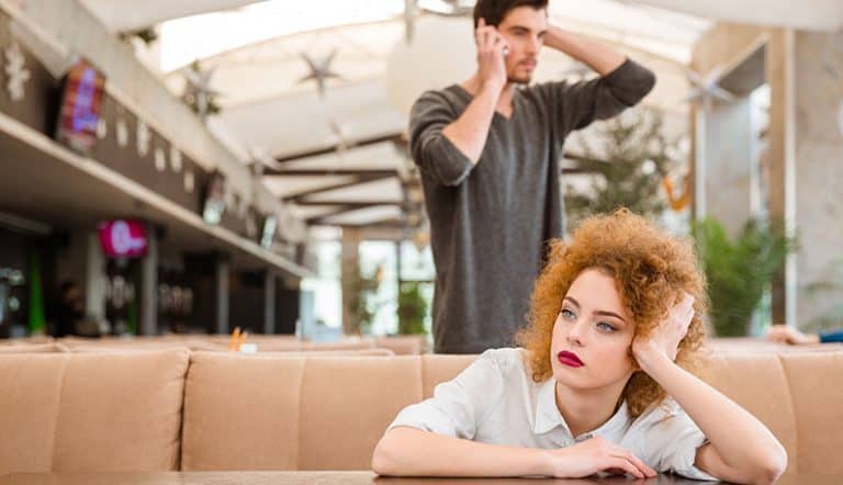 Signs Your Girlfriend Isn't Attracted to You Anymore