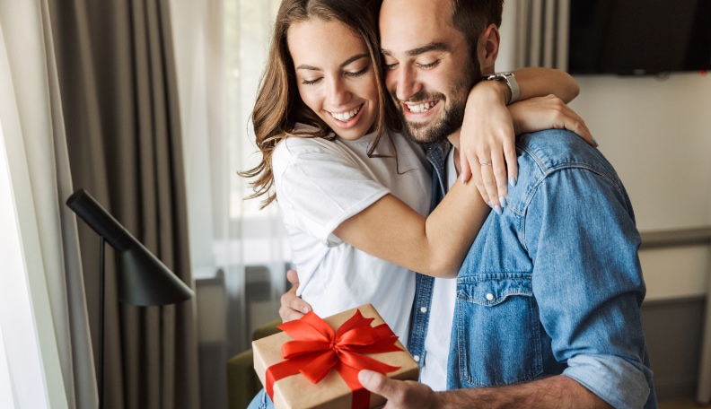 34 Best Gift Ideas For Your Boyfriend He'll Love More Than You Know!