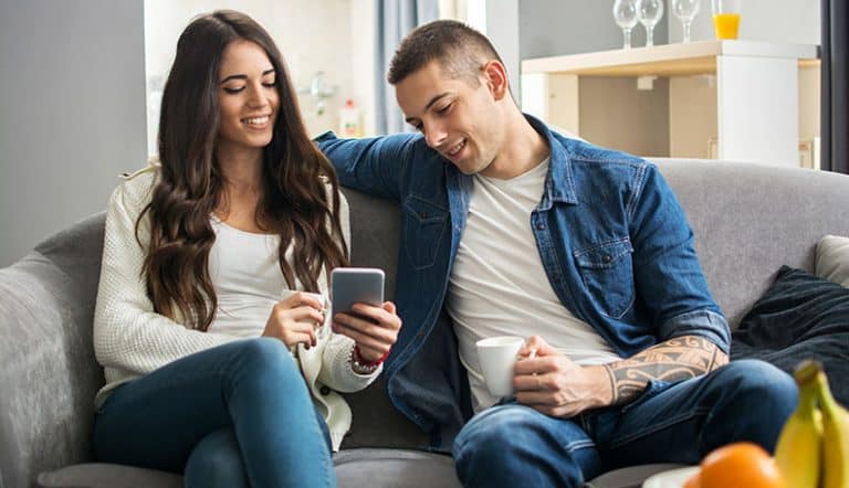 signs he thinks he's losing you