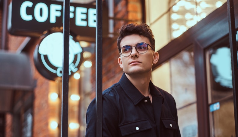16 Reasons Why Girls Love Guys With Glasses & Find Them Interesting