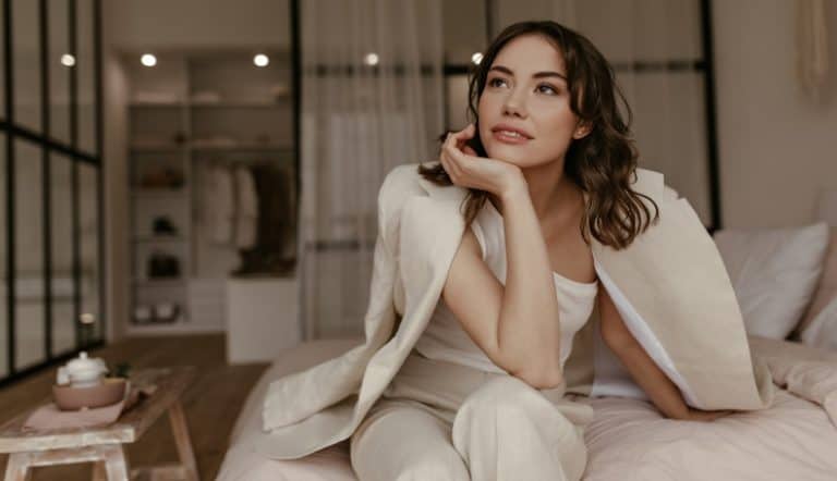 emotionally detach from someone